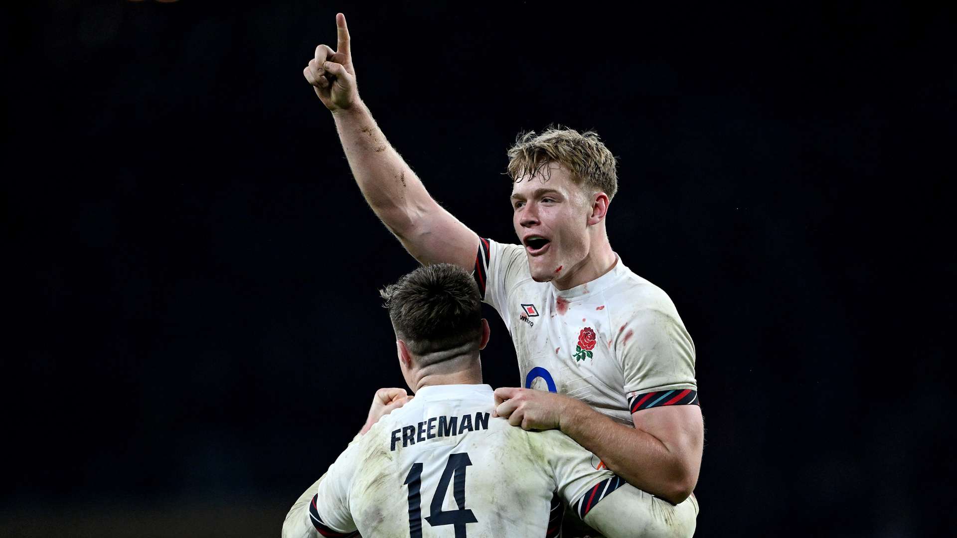 内维尔点评曼联首战：表现正面，阵容升级，防守有进步