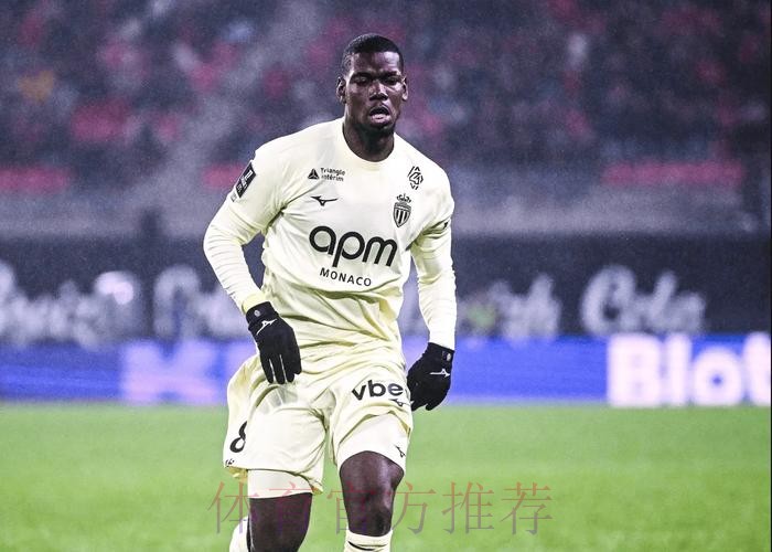 记者:皇马此前谈论过博格巴 俱乐部没表态 记者:皇马此前谈论过博格巴 俱乐部没表态